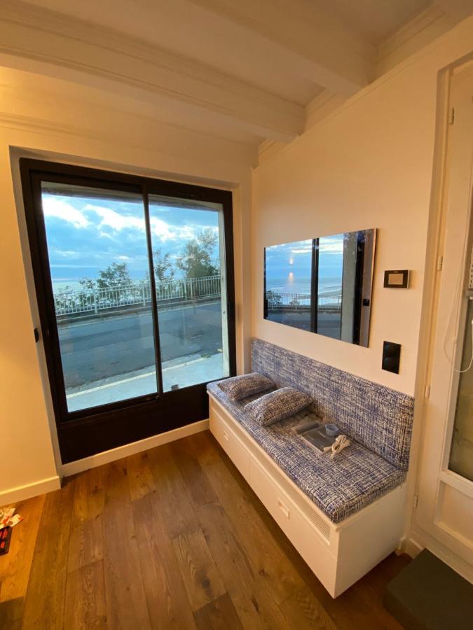 Appartement Face Mer Avec Terrasse Et Parking تروفيي سور مير المظهر الخارجي الصورة