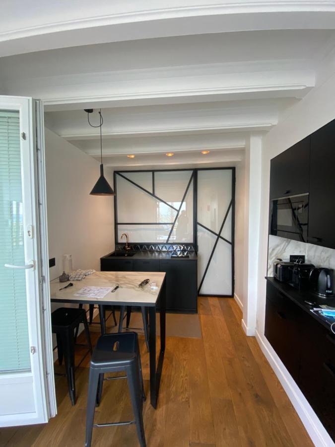 Appartement Face Mer Avec Terrasse Et Parking تروفيي سور مير المظهر الخارجي الصورة